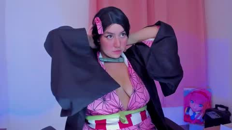 Snapshot of scarlettqueen56 chatting on 01.08.25 chloe online show from 01.08.25