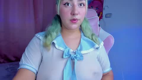 Snapshot of scarlettqueen56 chatting on 01.29.25 chloe online show from 01.29.25