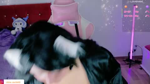 Snapshot of scarlettqueen56 chatting on 10.06.25 chloe online show from 10.06.25