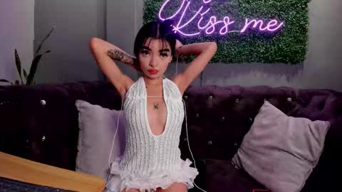 Scarlet online show from 11.09.25