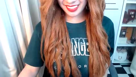 Queen Scarlet online show from 03.06.26