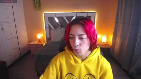 Scarllett online show from 12.03.24