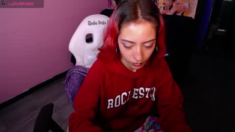 Scarllett online show from 02.11.25