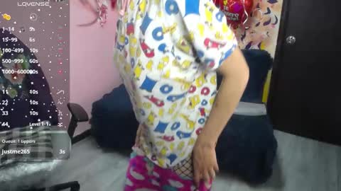 Scarllett online show from 02.26.25