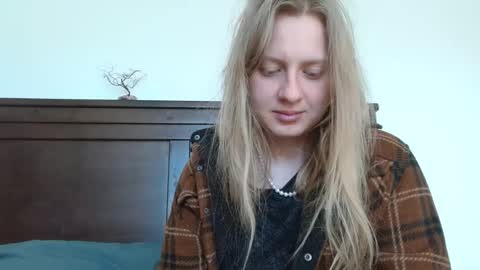 Snapshot of scartit chatting on 01.13.25 ScarTit Bernhard online show from 01.13.25