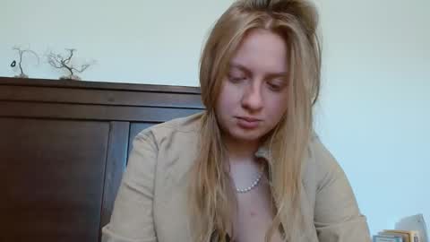 Snapshot of scartit chatting on 02.24.25 ScarTit Bernhard online show from 02.24.25