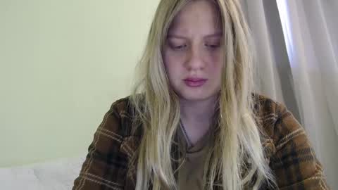 Snapshot of scartit chatting on 10.01.25 ScarTit Bernhard online show from 10.01.25