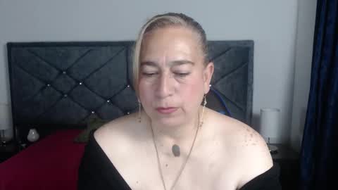 Snapshot of sccarlet_rose22 chatting on 11.09.25 Sccarlet online show from 11.09.25