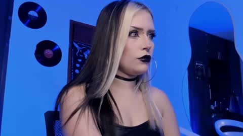 Goddess online show from 10.22.25