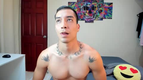 Snapshot of scotrisse chatting on 03.26.26 Daniel martinez - Independent model online show from 03.26.26