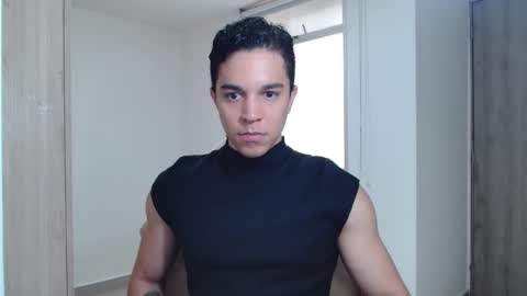 Snapshot of scott_brasher1 chatting on 01.07.25 Twitter Scott brasher1 Instagram Camiloestuardo2 online show from 01.07.25