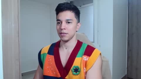 Snapshot of scott_brasher1 chatting on 01.20.25 Twitter Scott brasher1 Instagram Camiloestuardo2 online show from 01.20.25