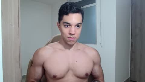 Snapshot of scott_brasher1 chatting on 01.26.25 Twitter Scott brasher1 Instagram Camiloestuardo2 online show from 01.26.25