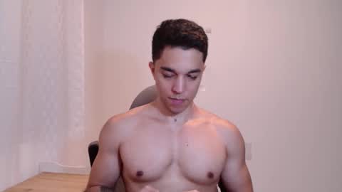 Snapshot of scott_brasher1 chatting on 03.10.25 Twitter Scott brasher1 Instagram Camiloestuardo2 online show from 03.10.25