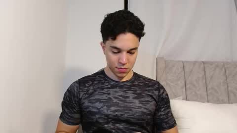 Snapshot of scott_brasher1 chatting on 10.29.25 Twitter Scott brasher1 Instagram Camiloestuardo2 online show from 10.29.25