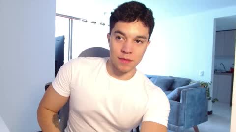 Twitter Scott brasher1 Instagram Camiloestuardo2 online show from 03.17.26