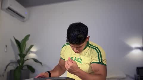 Andrew Flintt online show from 01.14.26