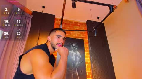 Snapshot of scottfischer_ chatting on 11.21.25 Scottfischer online show from 11.21.25