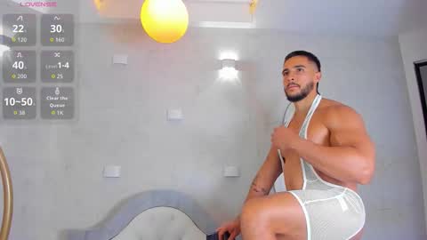 Snapshot of scottfischer_ chatting on 02.10.26 Scottfischer online show from 02.10.26