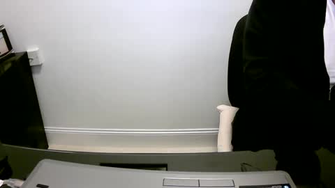 Snapshot of scotti30 chatting on 01.09.25 Scott online show from 01.09.25