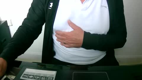 Snapshot of scotti30 chatting on 09.12.25 Scott online show from 09.12.25