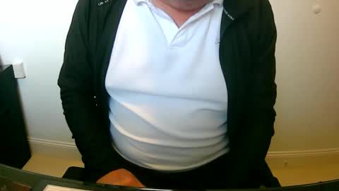 Snapshot of scotti30 chatting on 10.05.25 Scott online show from 10.05.25