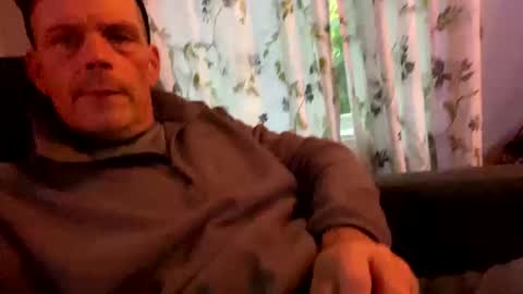 scottj603603 online show from 10.14.25