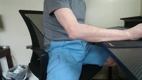 Snapshot of scottsman214 chatting on 02.12.26 James online show from 02.12.26