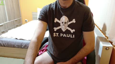 Snapshot of scotty_98 chatting on 02.07.25 scotty_98 online show from 02.07.25