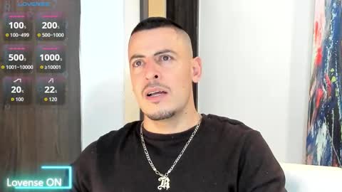 Snapshot of scotty_music chatting on 09.23.25 Ricardo online show from 09.23.25