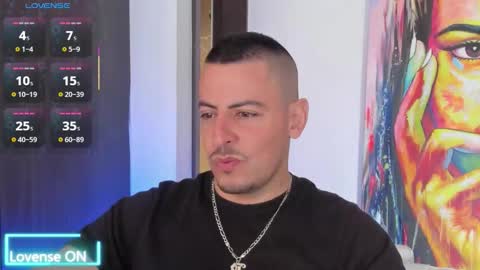 Snapshot of scotty_music chatting on 12.16.25 Ricardo online show from 12.16.25