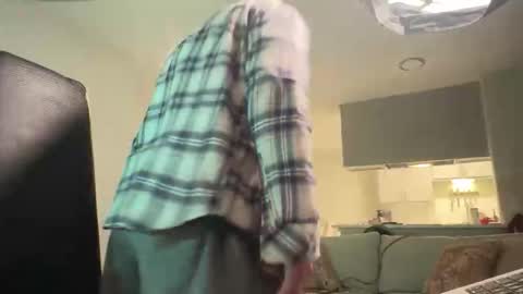 Snapshot of scottybeam chatting on 02.25.26 Scotty online show from 02.25.26