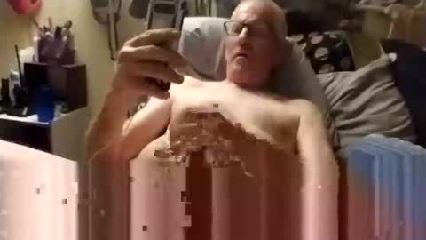 Snapshot of scoutiii chatting on 10.02.25 scoutiii online show from 10.02.25