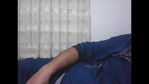 Snapshot of screw2 chatting on 12.11.24 Evren online show from 12.11.24