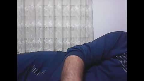 Snapshot of screw2 chatting on 02.01.25 Evren online show from 02.01.25