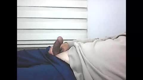 Snapshot of screw2 chatting on 02.23.25 Evren online show from 02.23.25