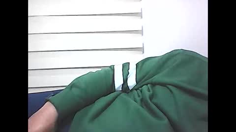 Snapshot of screw2 chatting on 03.09.25 Evren online show from 03.09.25