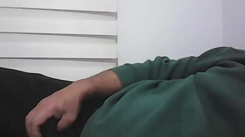 Snapshot of screw2 chatting on 10.09.25 Evren online show from 10.09.25