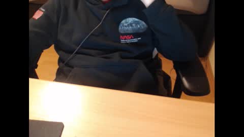 Snapshot of scz11 chatting on 09.22.25 scz11 online show from 09.22.25