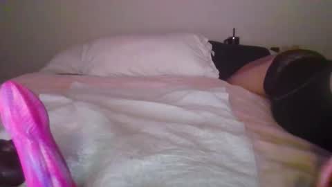 Snapshot of sdbeachfreaks chatting on 11.26.25 SDBeachfreaks online show from 11.26.25