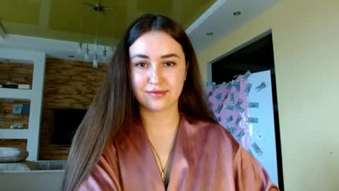 Elizabeth  online show from 05.17.26