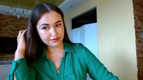 Elizabeth  online show from 06.22.26