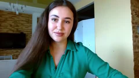 Elizabeth  online show from 06.23.26