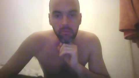 Snapshot of sean20775 chatting on 11.11.25 Sean online show from 11.11.25