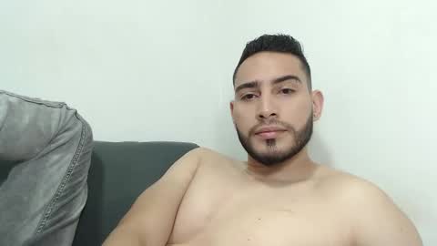 seank_noszka online show from 01.02.25