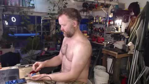 Seattlemanwhore online show from 12.19.25