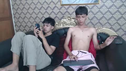 Snapshot of sebas_cat chatting on 09.25.25 Sebastian Alvarez online show from 09.25.25