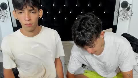 Snapshot of sebas_cat chatting on 11.16.25 Sebastian Alvarez online show from 11.16.25