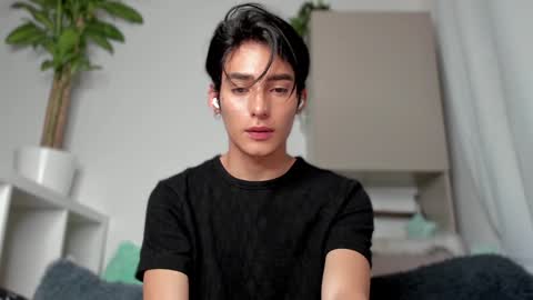 sebastian online show from 01.11.25