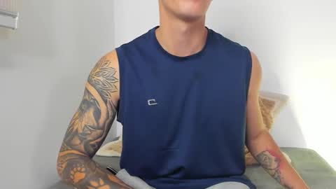 Snapshot of sebas_w01 chatting on 03.08.26 sebastian online show from 03.08.26